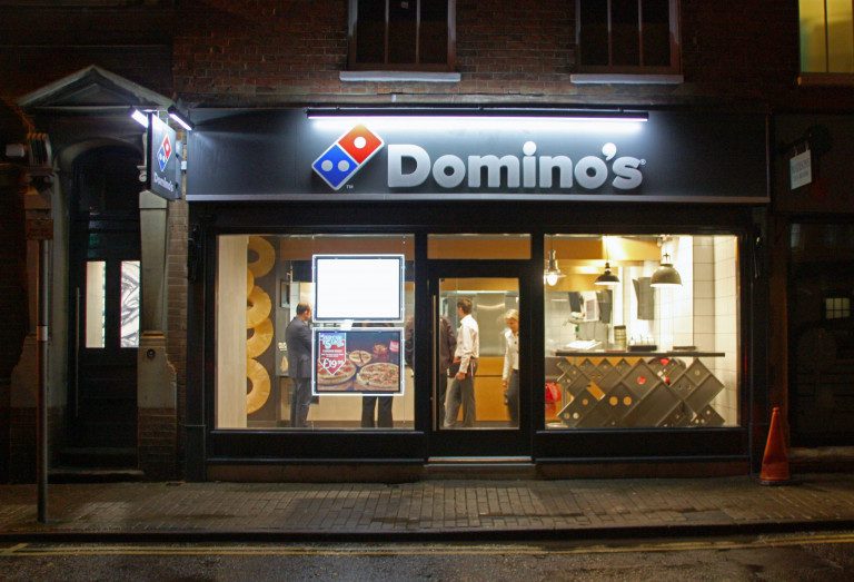 Dominos