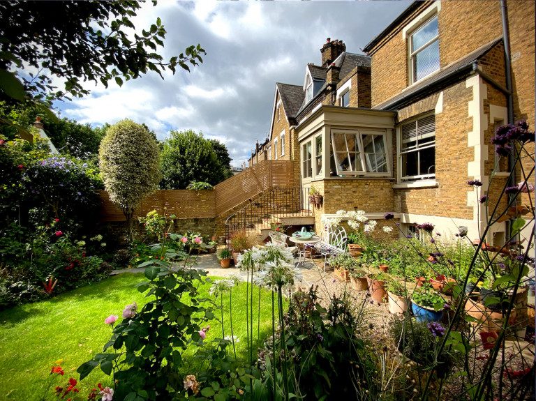 Grove Park Gardens Chiswick