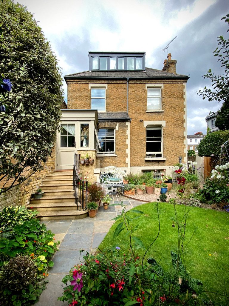 Grove Park Gardens Chiswick