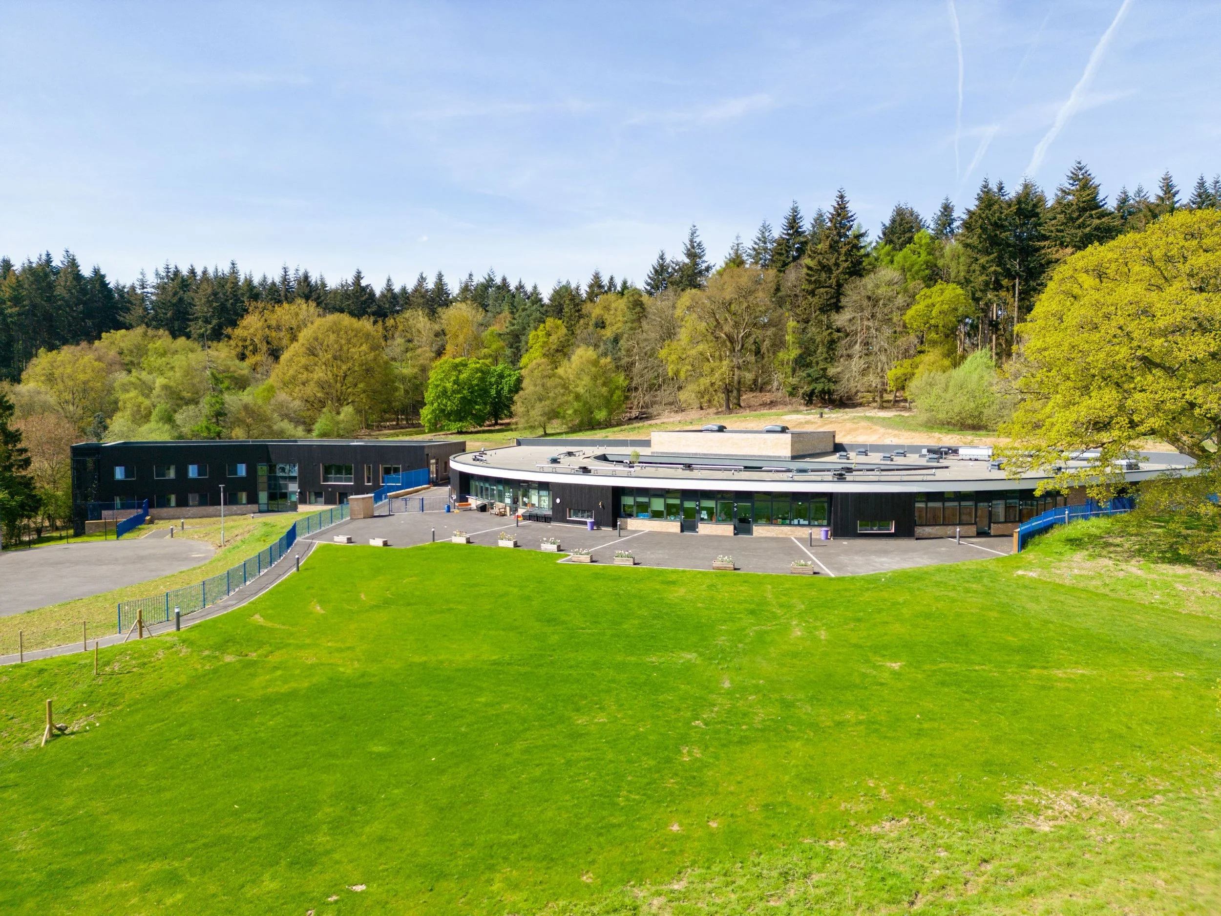 Read more about the article Mary Hare School, Newbury